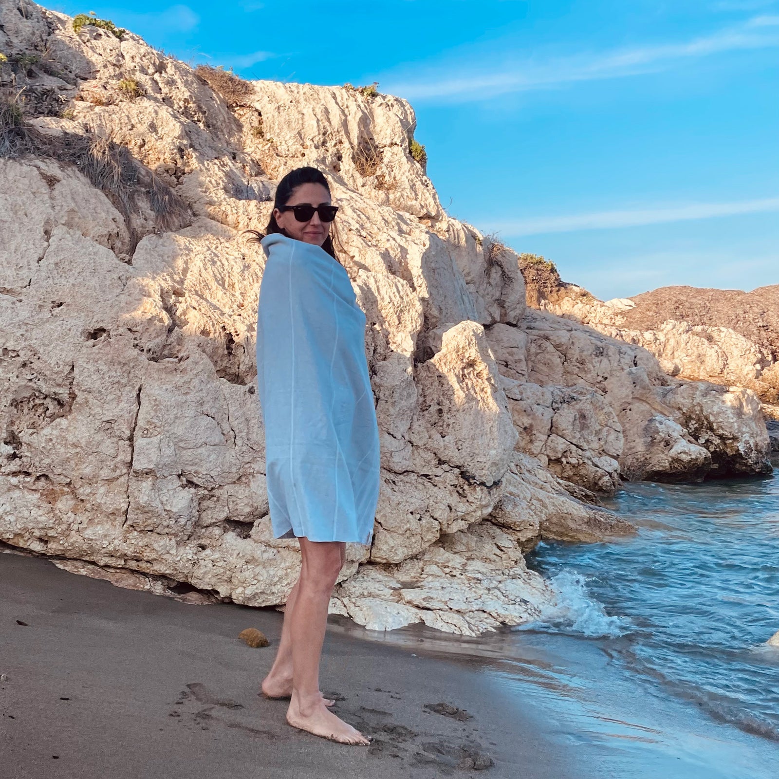 BEACH BOYS Light Grey - Das perfekte Strandtuch