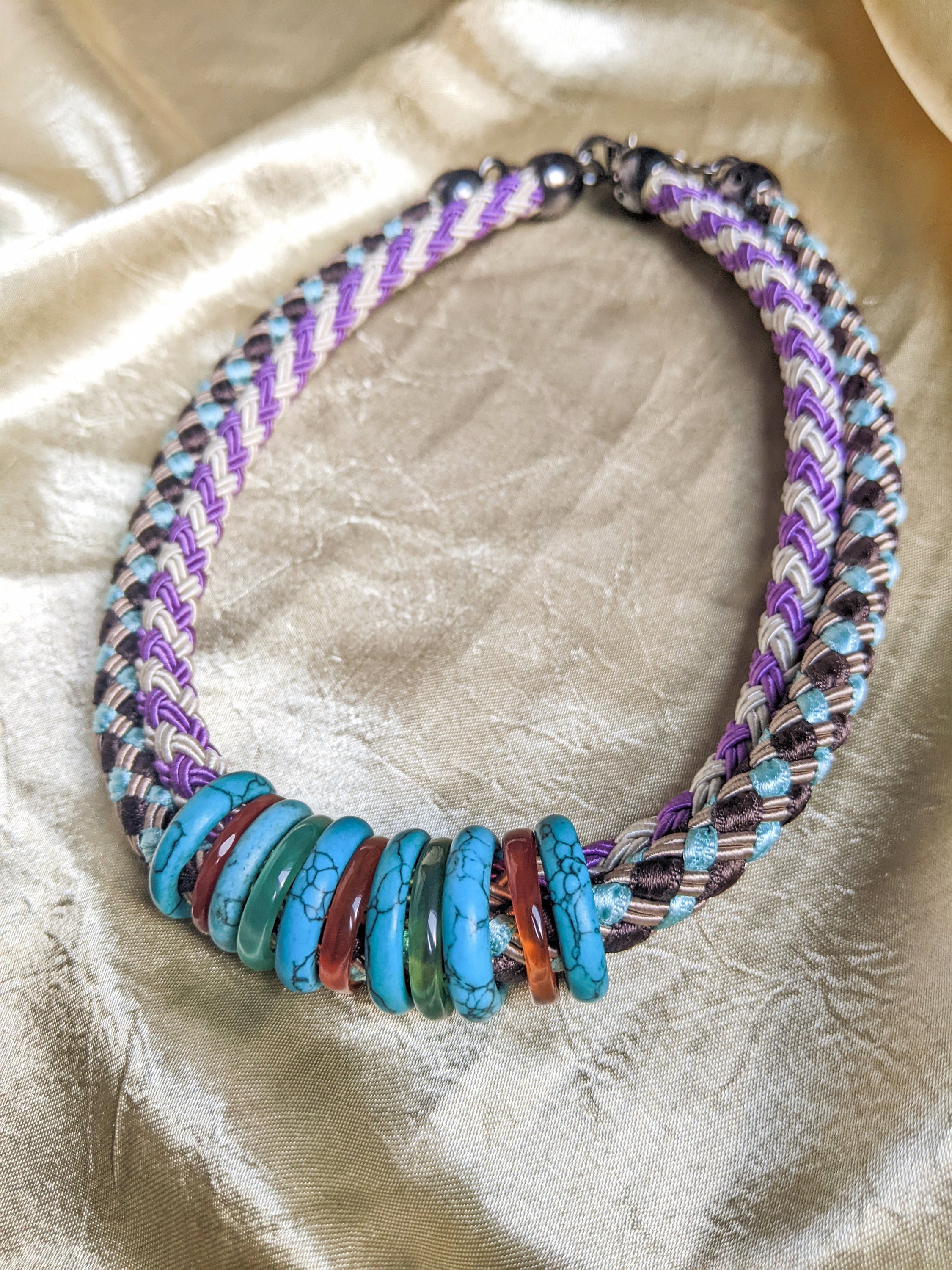 Knit rope choker with colorful rings