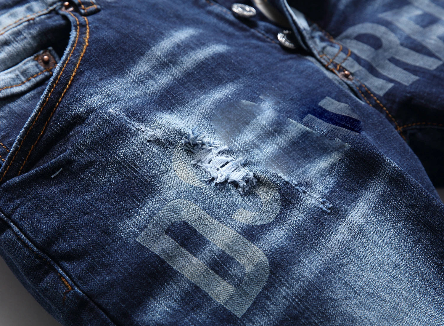 Light Luxury Men’s Slim-fit Stretch Blue Denim Pants,Printing Decors