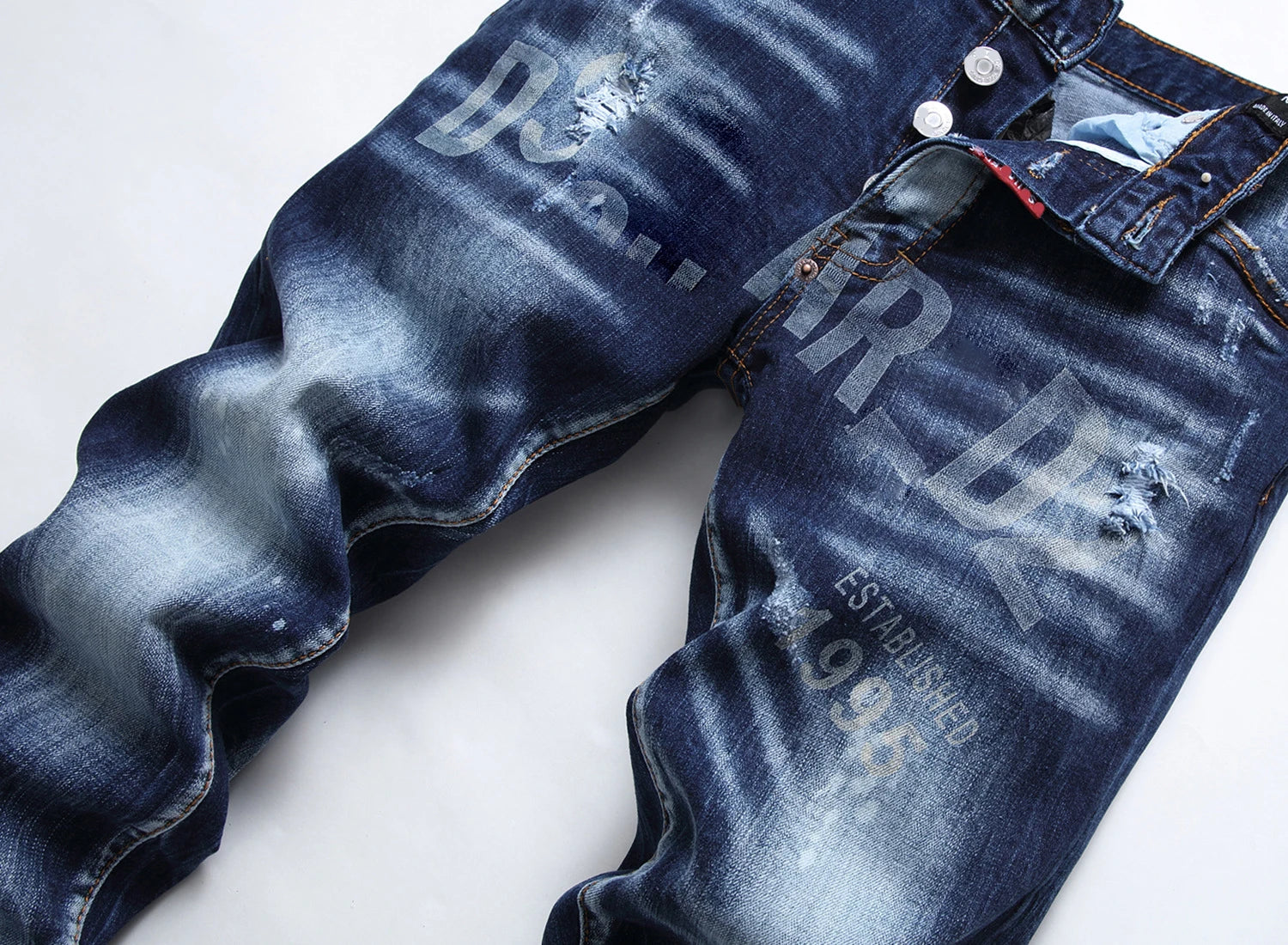 Light Luxury Men’s Slim-fit Stretch Blue Denim Pants,Printing Decors