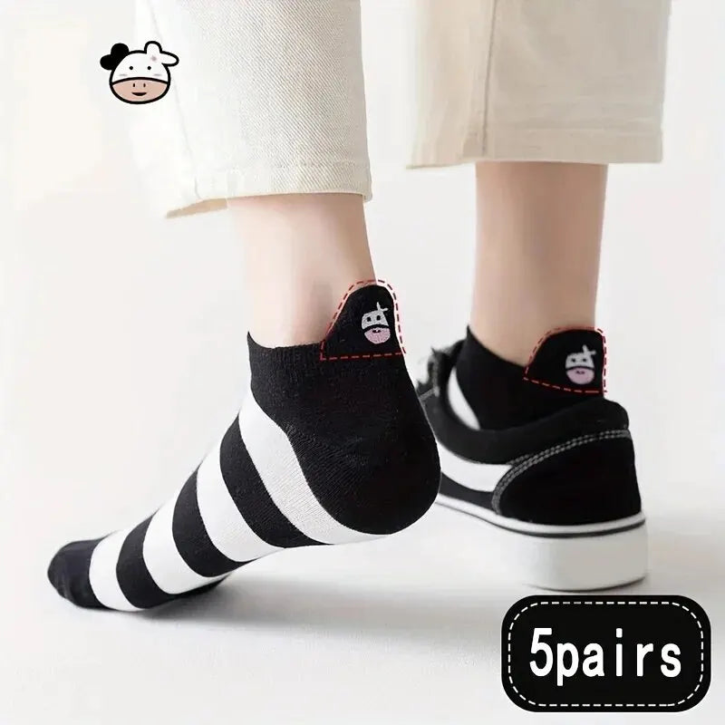 10 Pairs Womens Socks Lovely Cow Pattern Short Socks Creative Printing