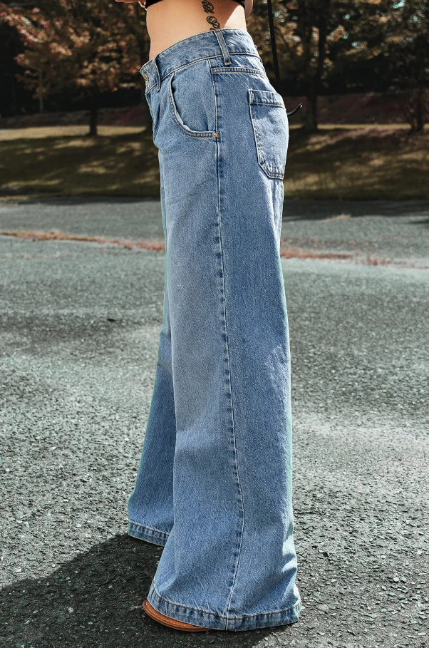 Drop Waist Wide Leg Oversized Jeans, light blue