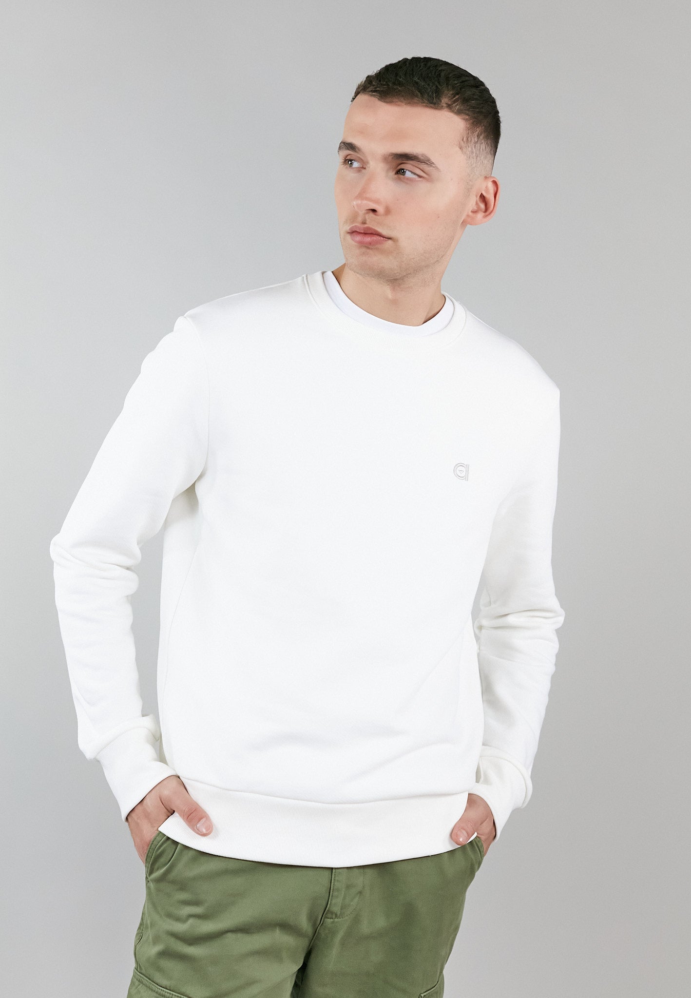 off white crew neck sweatshirt