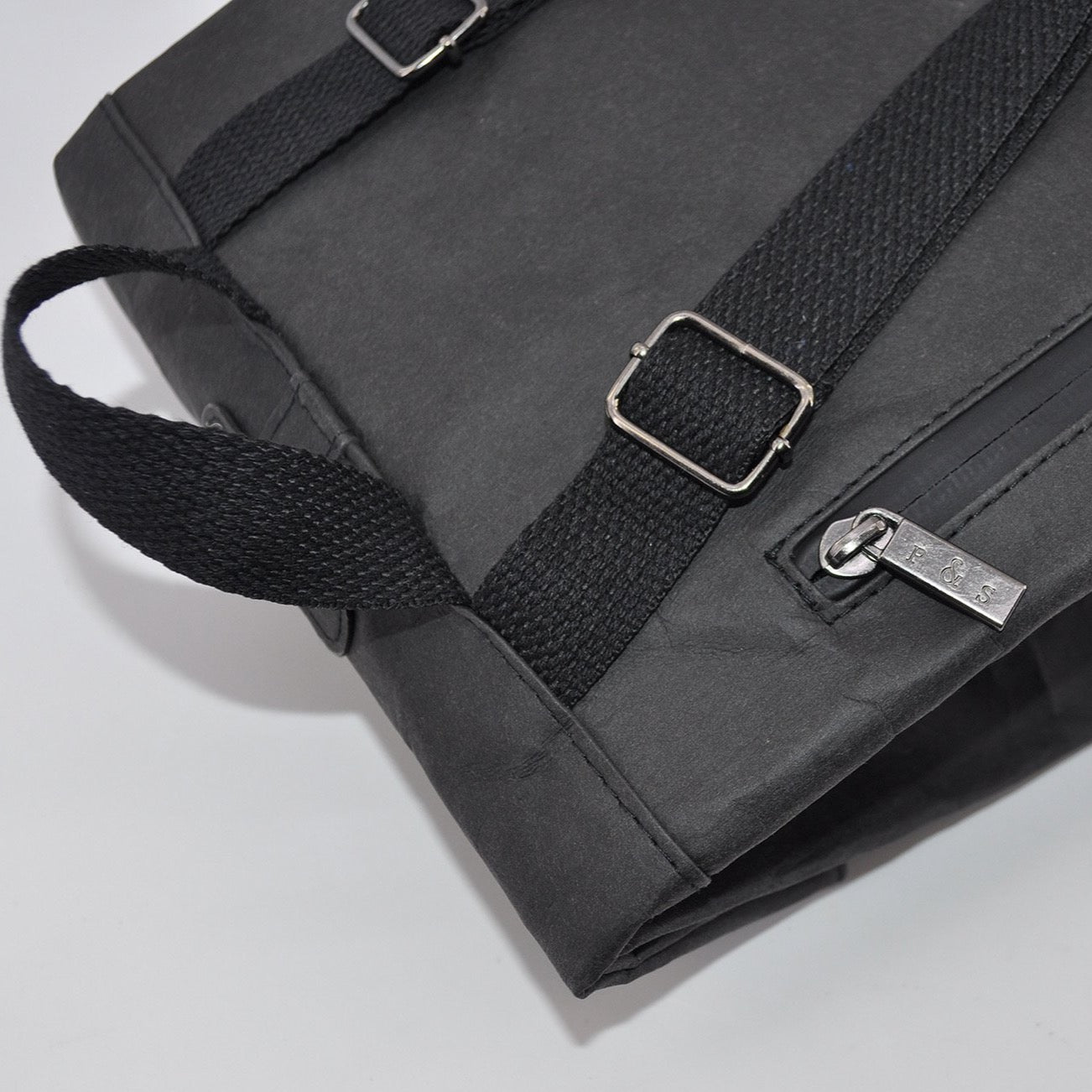 Oak Rucksack | Black Edition