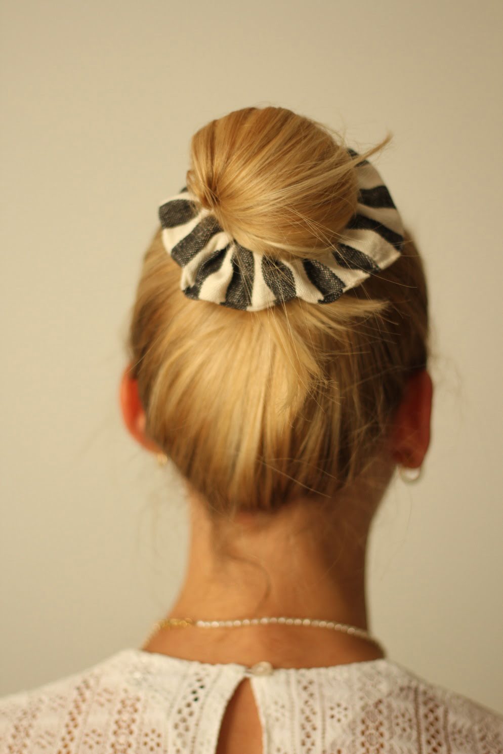 Handmade Scrunchie Ole | Black