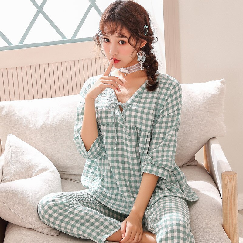 Simple Lattice Night Suit for Women