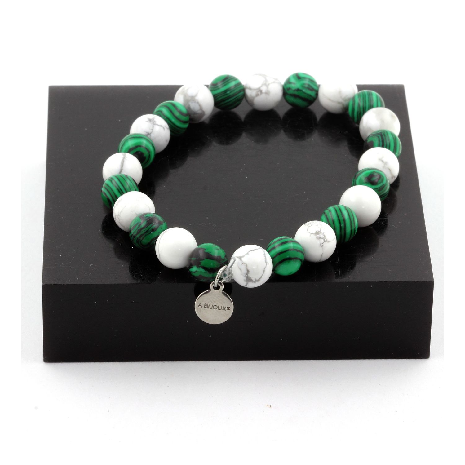 Howlite + Malachite Bracelet 8 mm Beads.