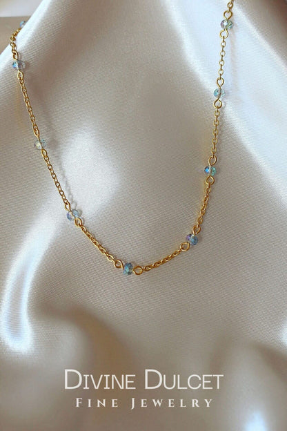 18 Karats Chrome Glass Crystals Chain Choker