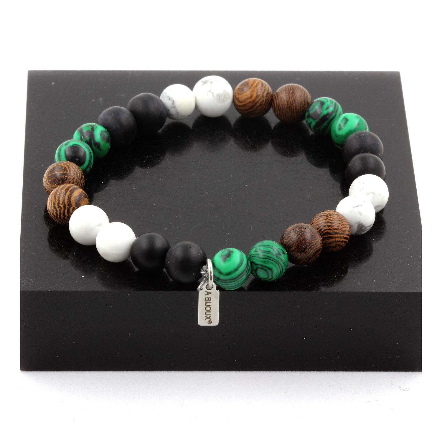 Howlite + Malachite + Matte Black Onyx + Wood Bracelet 8 mm Beads.