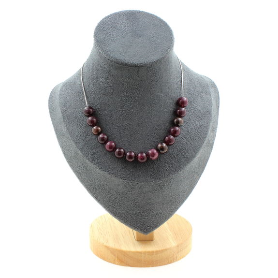 Garnet 8 mm 15 beads necklace