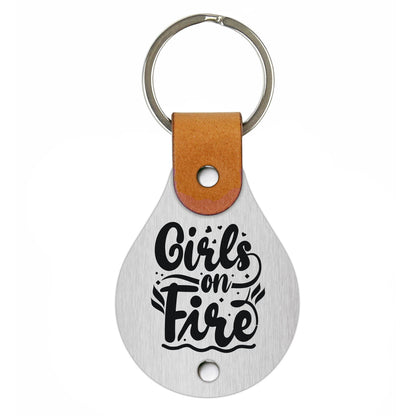 Leather keychain with engraving – Girls on fire